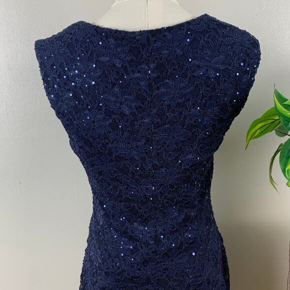 Dressbarn Collection Navy Blue Sleeveless Sequin V Neck Dress Size 8 - Picture 5 of 10